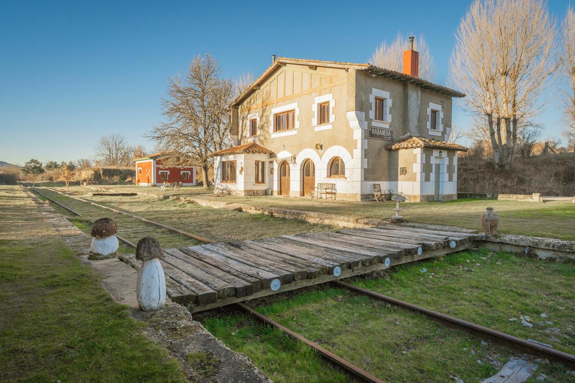 Rabanera del Pinar La Estacion De Rabanera旅馆 外观 照片